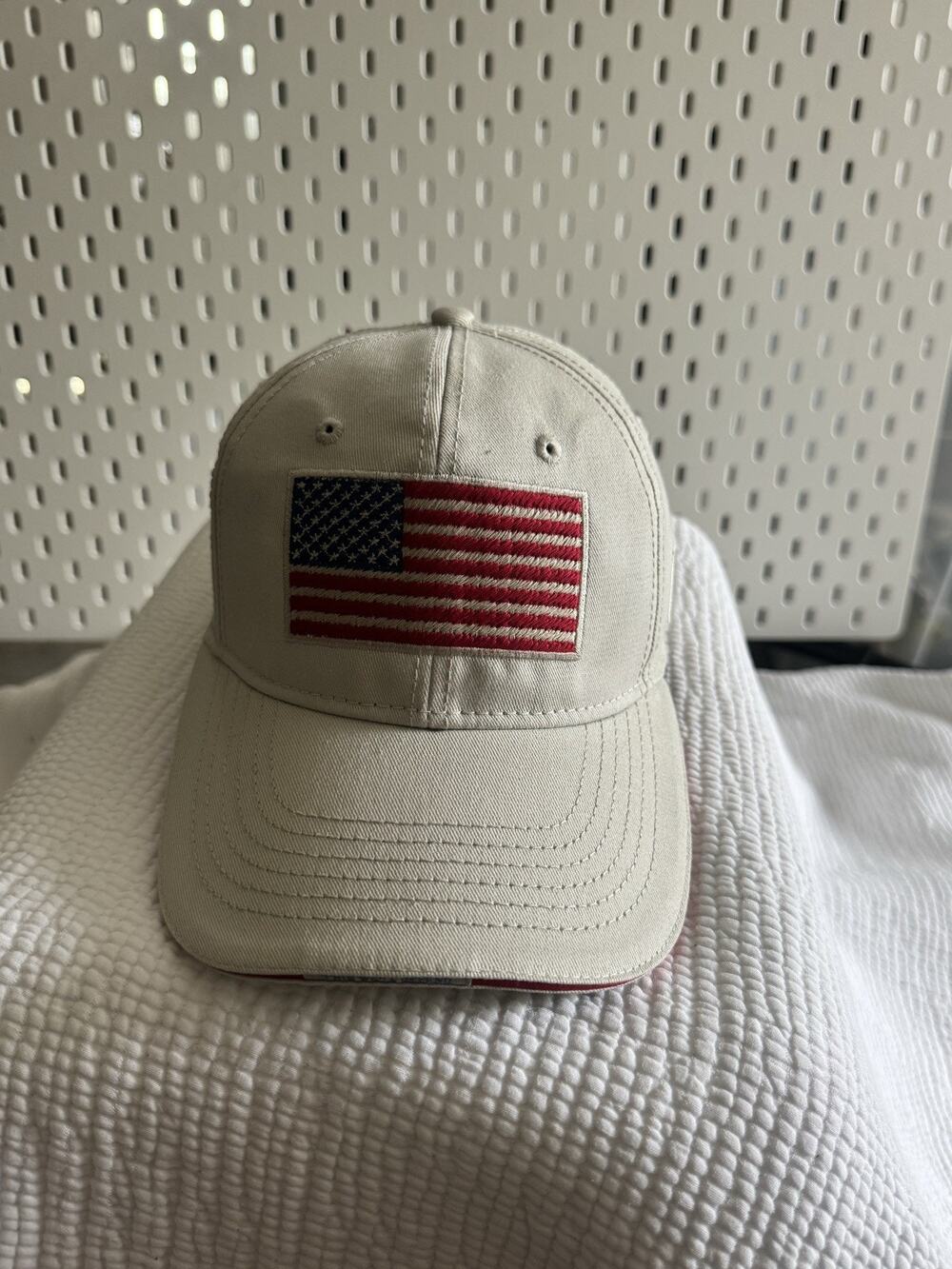 Grunt Style American Flag Patch Hat Mens Off White Adjustable USA Military Snap